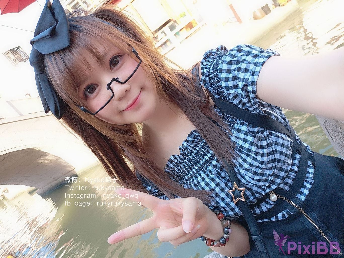 Coser Nyako PixiBB.COM 203.JPG