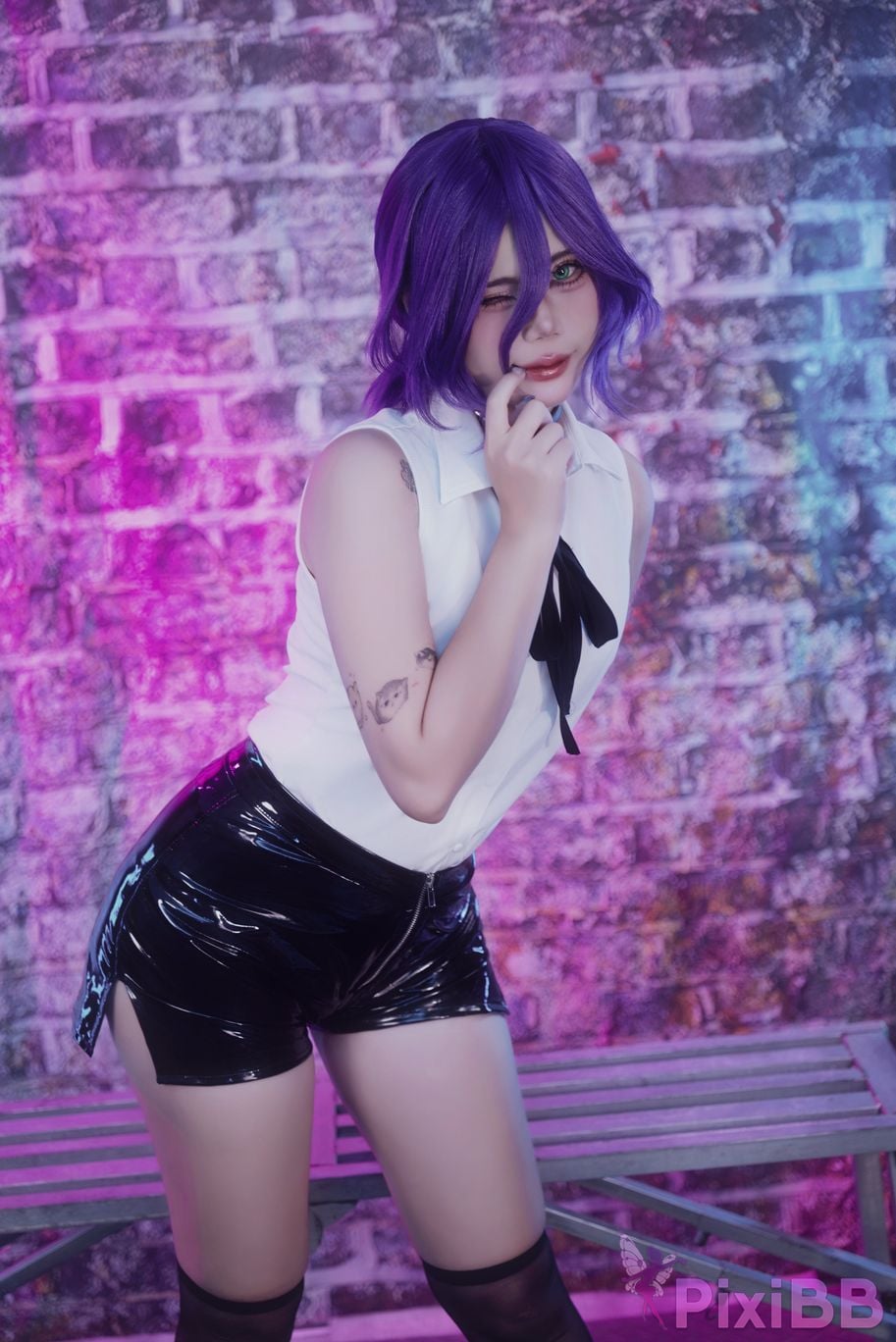 Cosplayer Miinmeow Reze PixiBB.COM 001