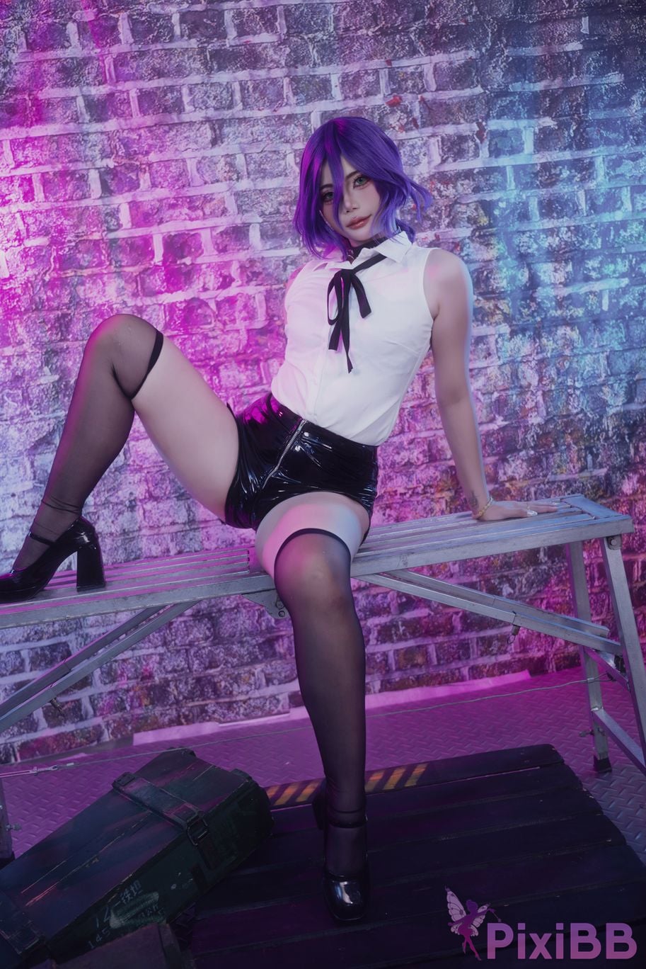 Cosplayer Miinmeow Reze PixiBB.COM 005