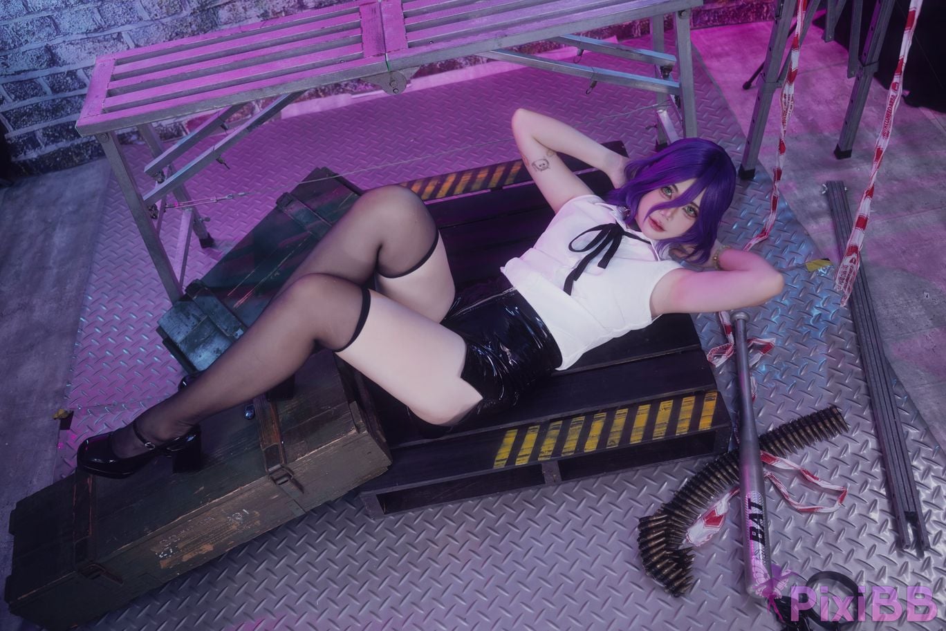 Cosplayer Miinmeow Reze PixiBB.COM 011