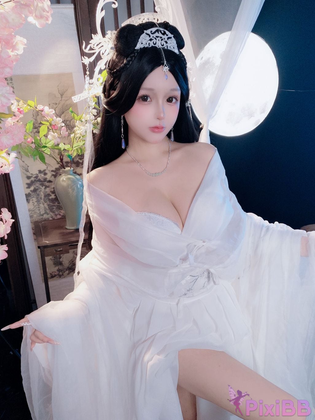 Cosplayer Hinajiao Bai Yueguang PixiBB.COM 001