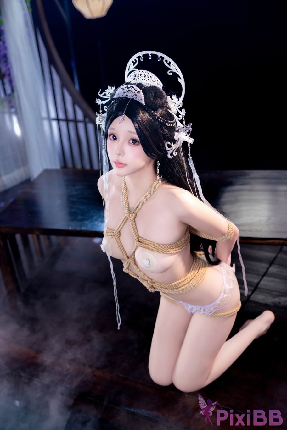 Cosplayer Hinajiao Bai Yueguang PixiBB.COM 136