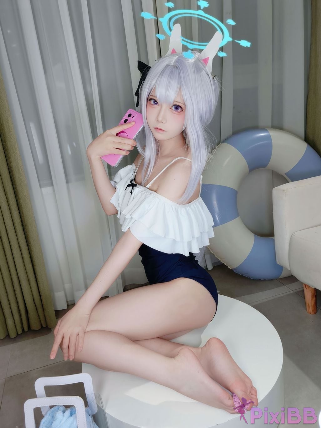 Cosplayer Son miko Blue Archive Yuexue Gongzi swimsuit PixiBB.COM 049
