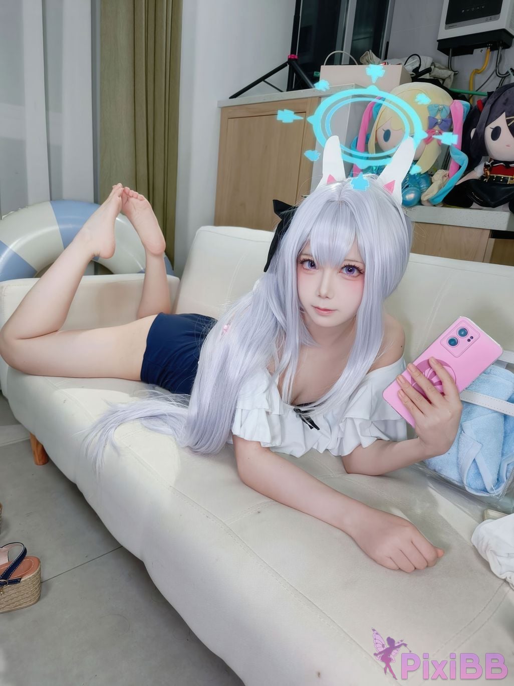 Cosplayer Son miko Blue Archive Yuexue Gongzi swimsuit PixiBB.COM 067