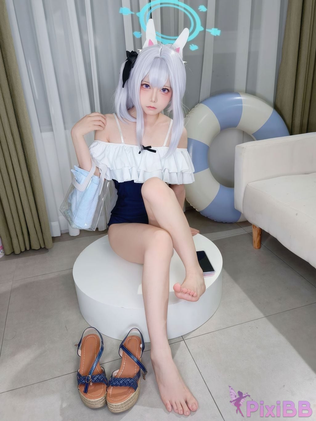 Cosplayer Son miko Blue Archive Yuexue Gongzi swimsuit PixiBB.COM 072