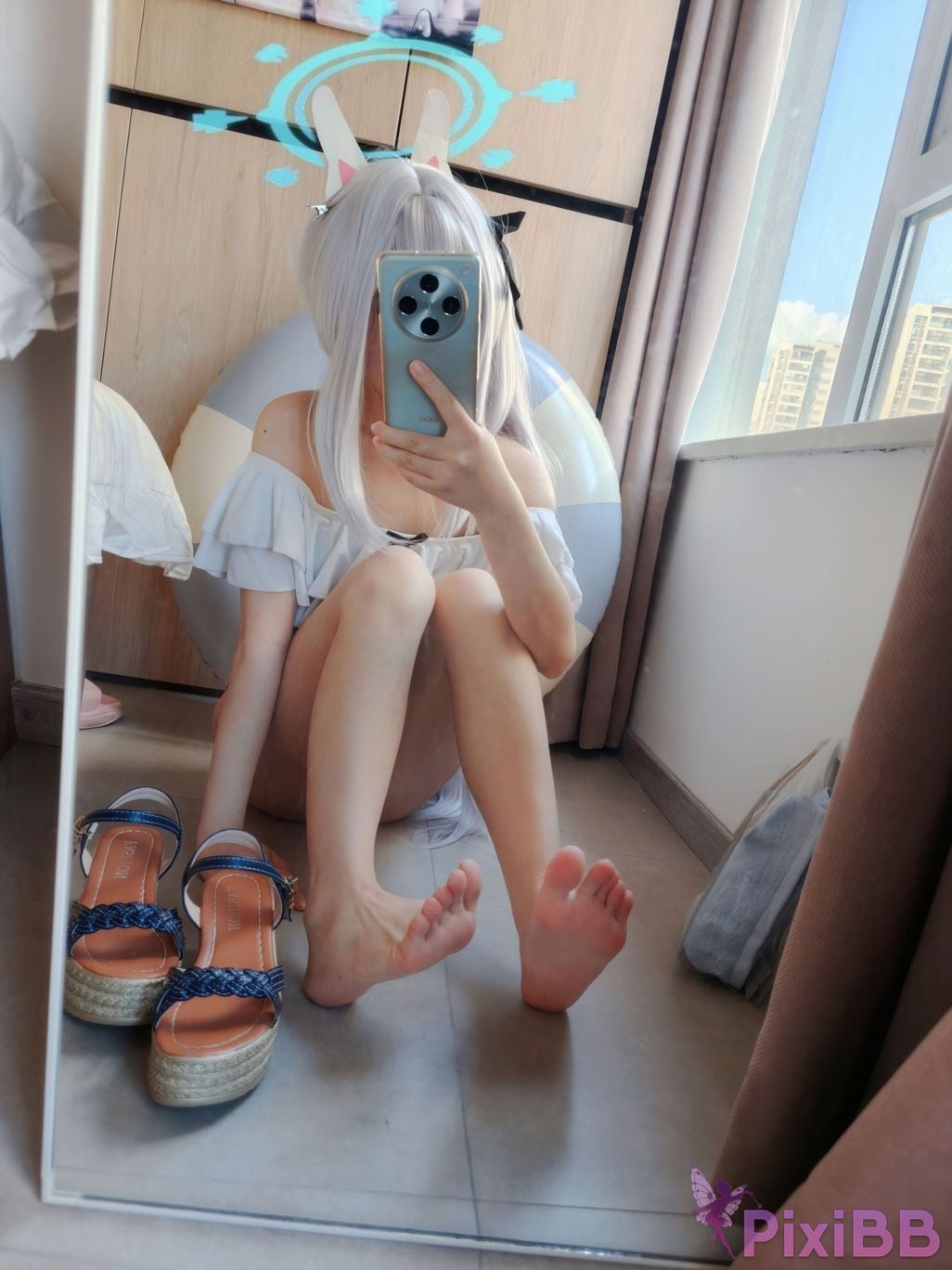 Cosplayer Son miko Blue Archive Yuexue Gongzi swimsuit PixiBB.COM 084