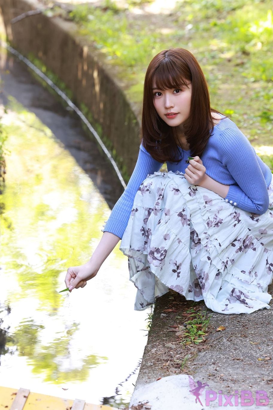 Japanese Idol Yuka Kohinata FRIDAY digital photo book Wet and burning Vol.1 PixiBB.COM 008