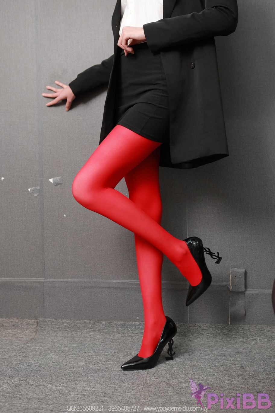 IESS Unconventional Interests No.2292 round and Fiery Red PixiBB.COM 049