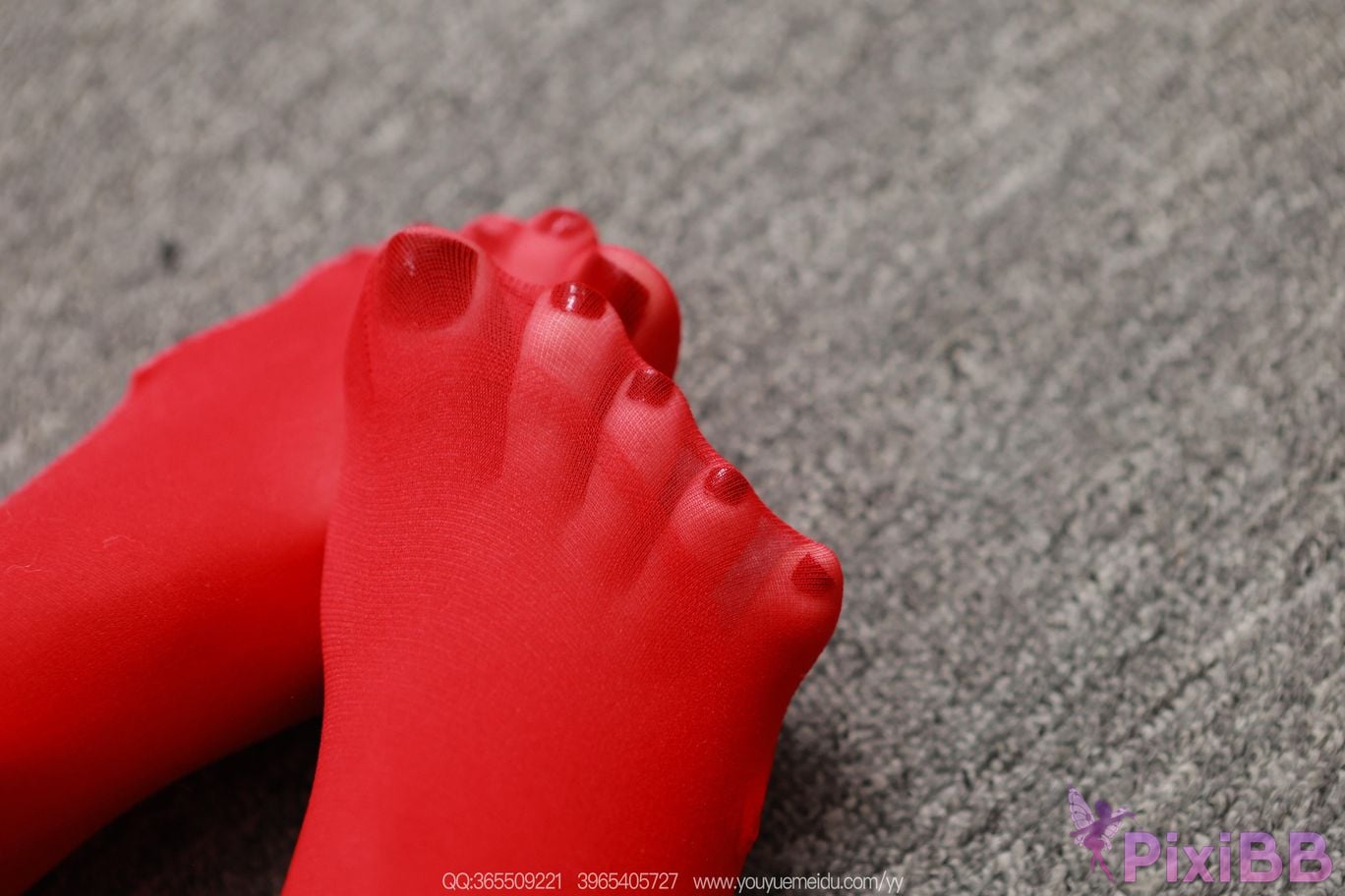 IESS Unconventional Interests No.2292 round and Fiery Red PixiBB.COM 082