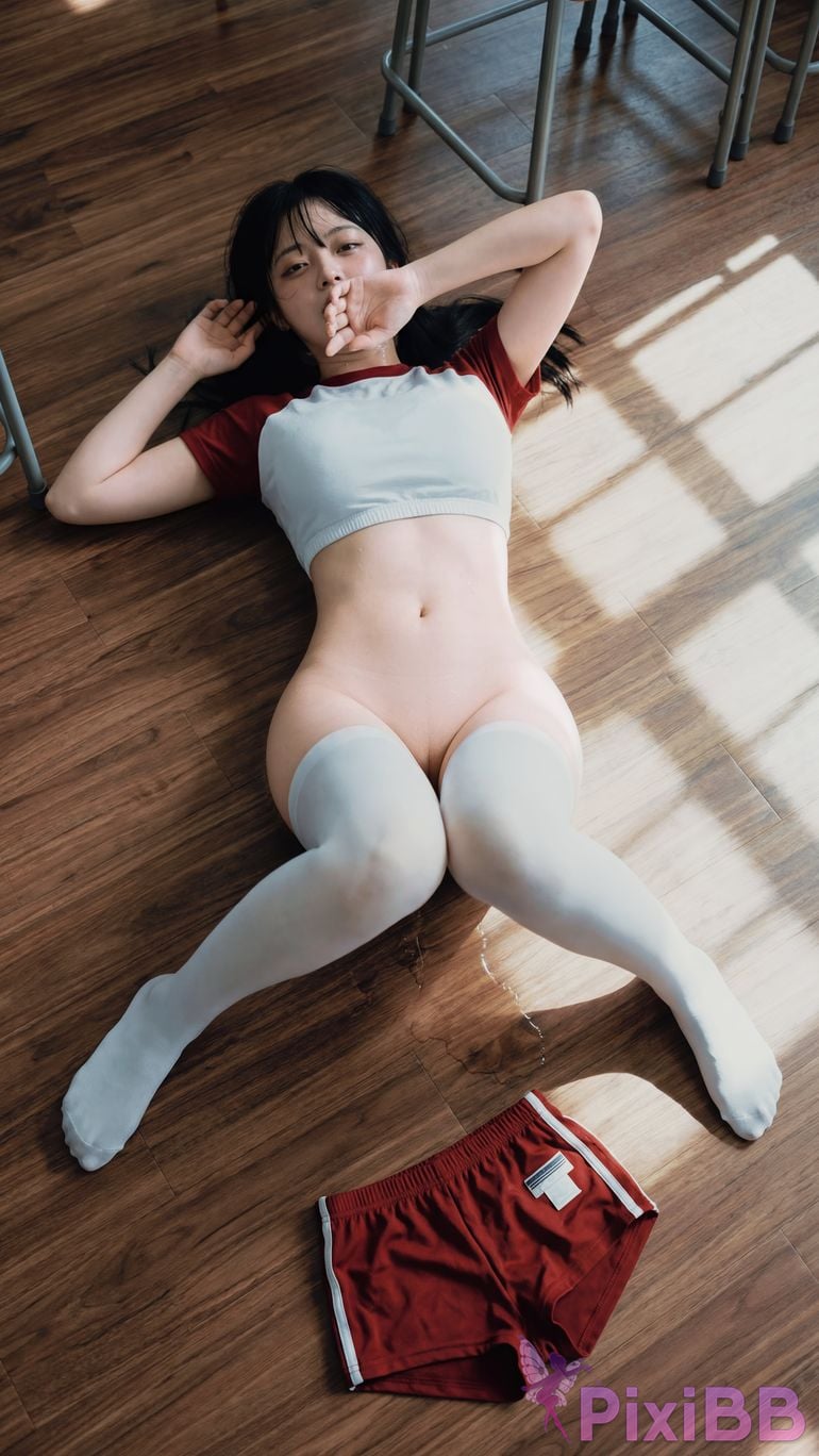 Cosplayer Jade Princess gymnastics uniform PixiBB.COM 007