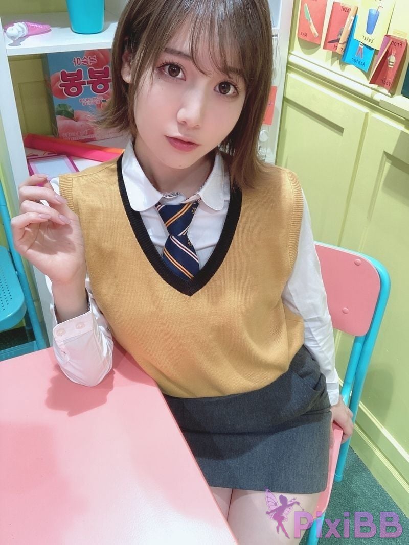 Fantia Coser 2020 12 PixiBB.COM 115