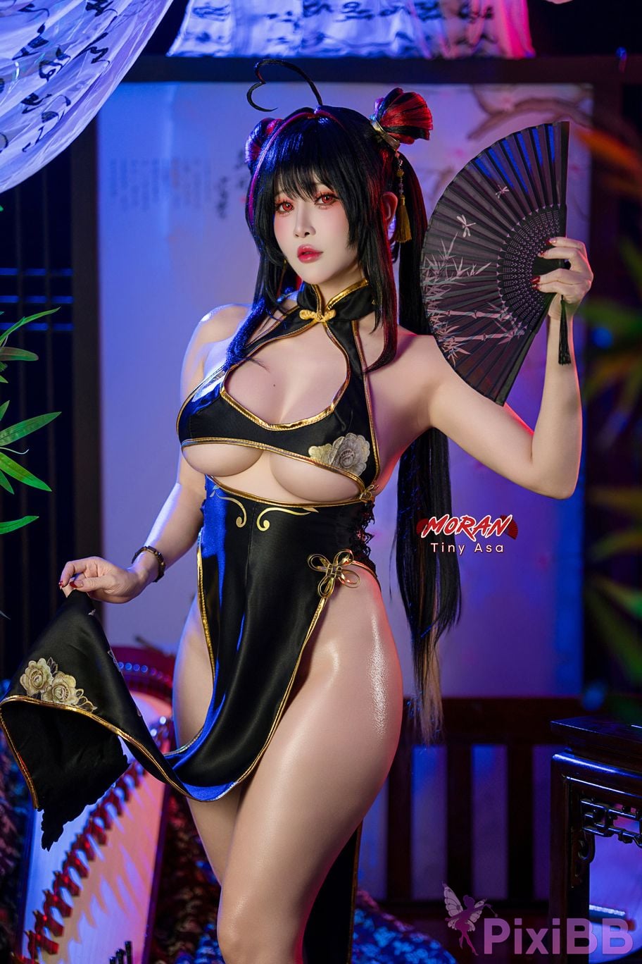 Cosplayer Tiny Asa Moran NIKKE peony PixiBB.COM 023