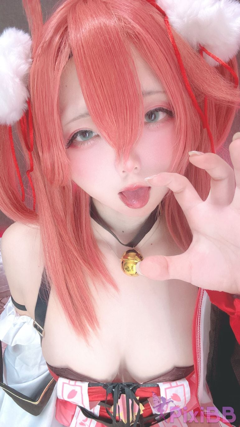 Cosplayer chuchu 004 Miko Sakura PixiBB.COM 025