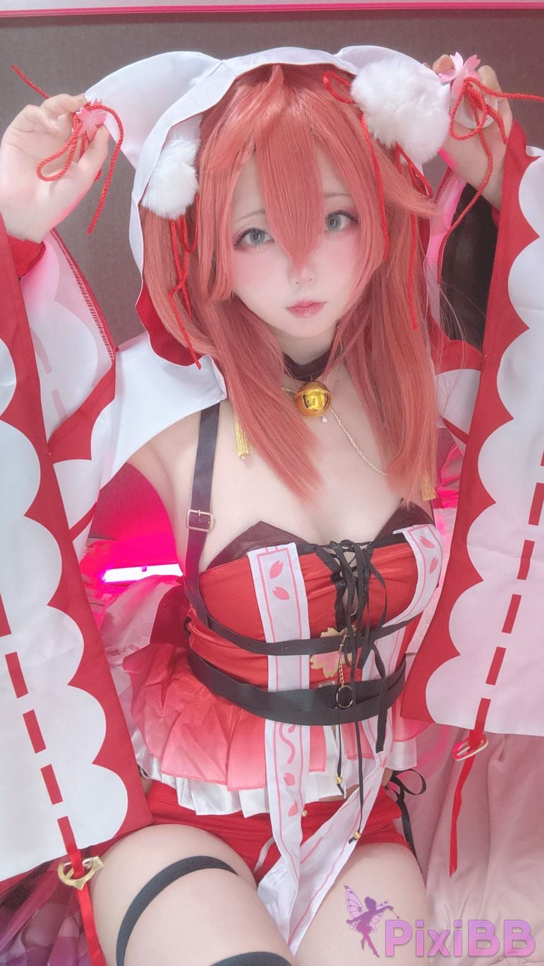 Cosplayer chuchu 004 Miko Sakura PixiBB.COM 056