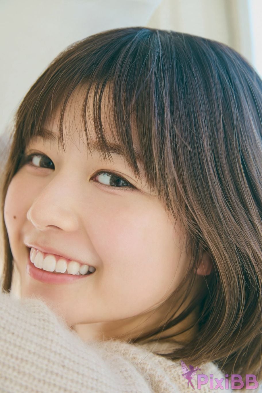 Japanese Idol Yuzuha Saeki FRIDAY digital photo book midday girlfriend PixiBB.COM 020