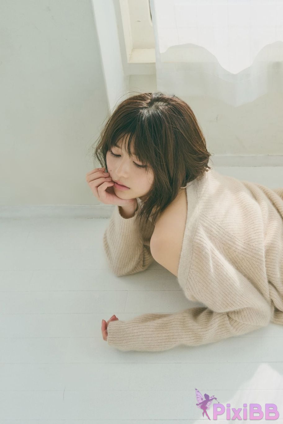 Japanese Idol Yuzuha Saeki FRIDAY digital photo book midday girlfriend PixiBB.COM 030