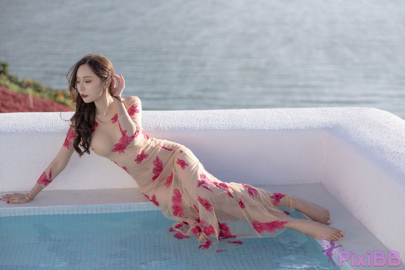 No watermark for in app purchases Wang Xinyao yanni XIUREN model perspective big red flower PixiBB.COM 019