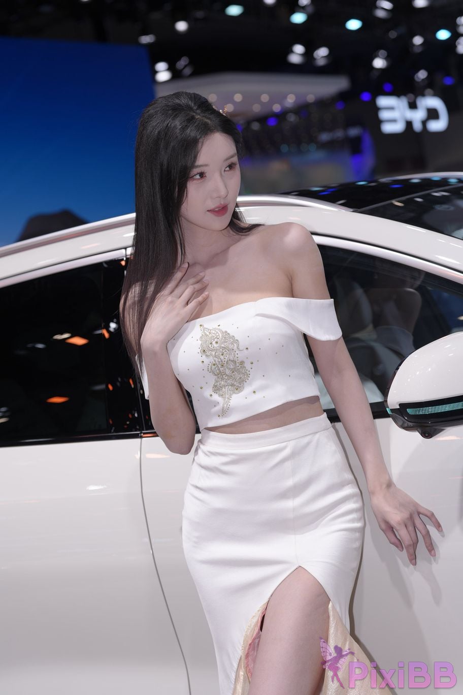 Featured Street Photography Works No.5926 BYD Booth car model PixiBB.COM 010