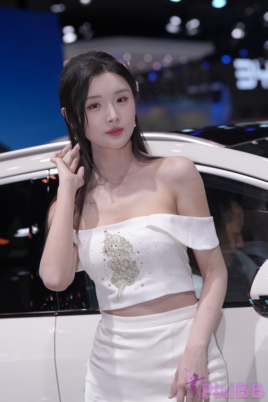 Featured Street Photography Works No.5926 BYD Booth car model PixiBB.COM 013