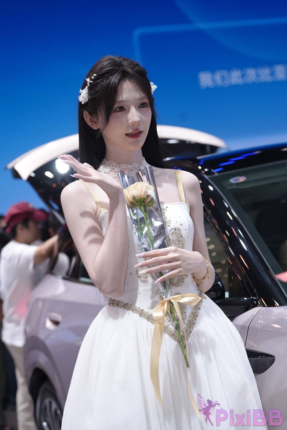 Featured Street Photography Works No.5926 BYD Booth car model PixiBB.COM 074