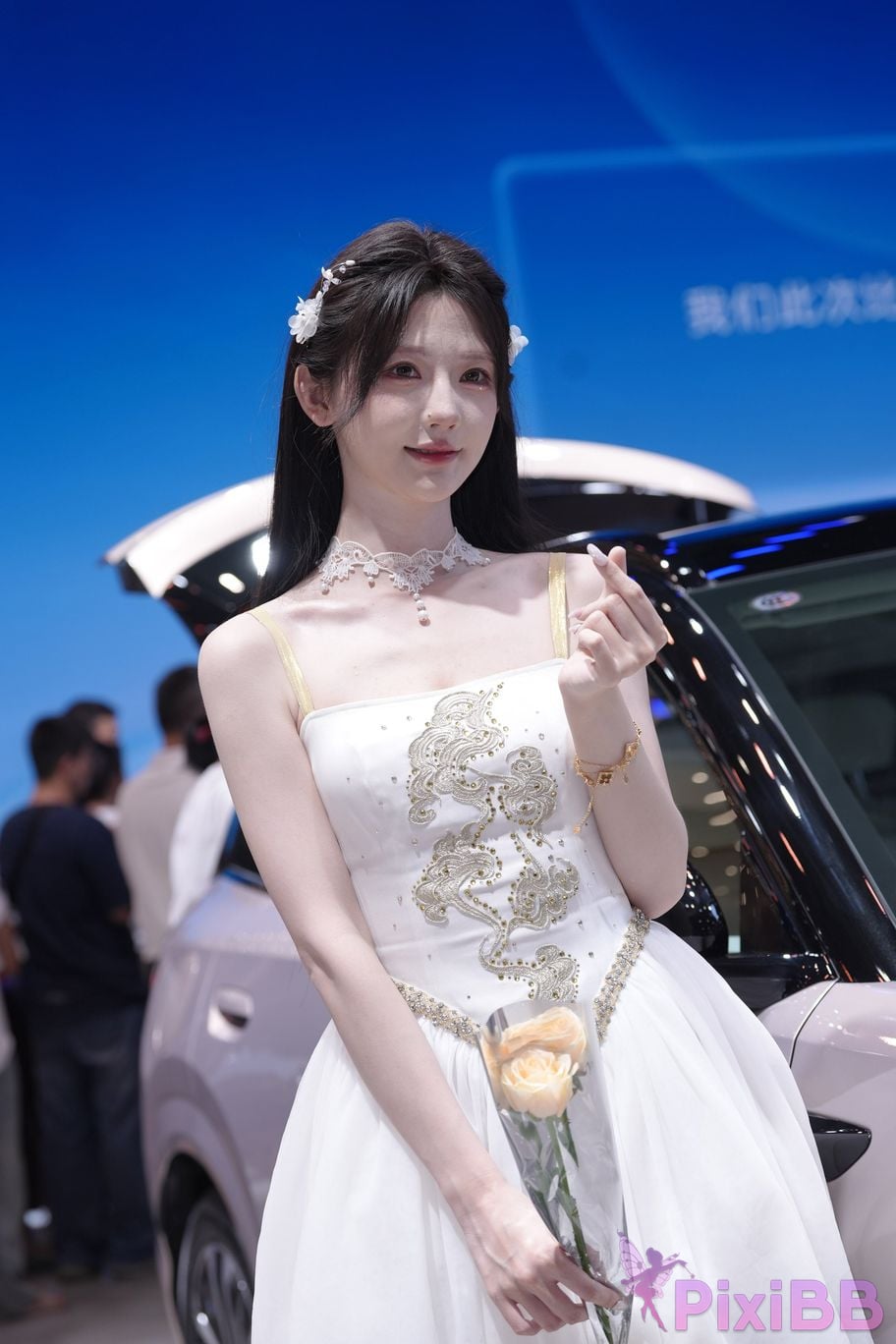 Featured Street Photography Works No.5926 BYD Booth car model PixiBB.COM 080