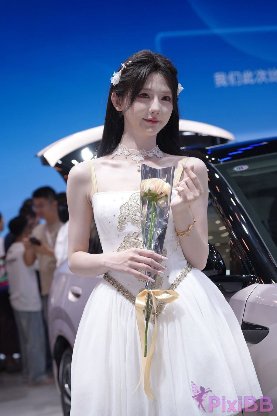 Featured Street Photography Works No.5926 BYD Booth car model PixiBB.COM 081