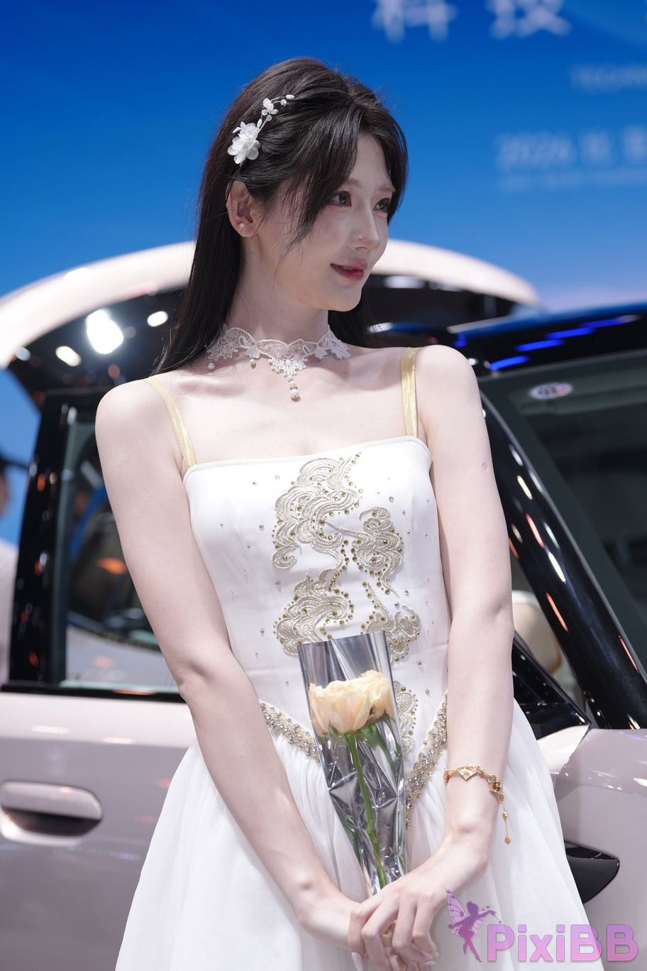 Featured Street Photography Works No.5926 BYD Booth car model PixiBB.COM 093