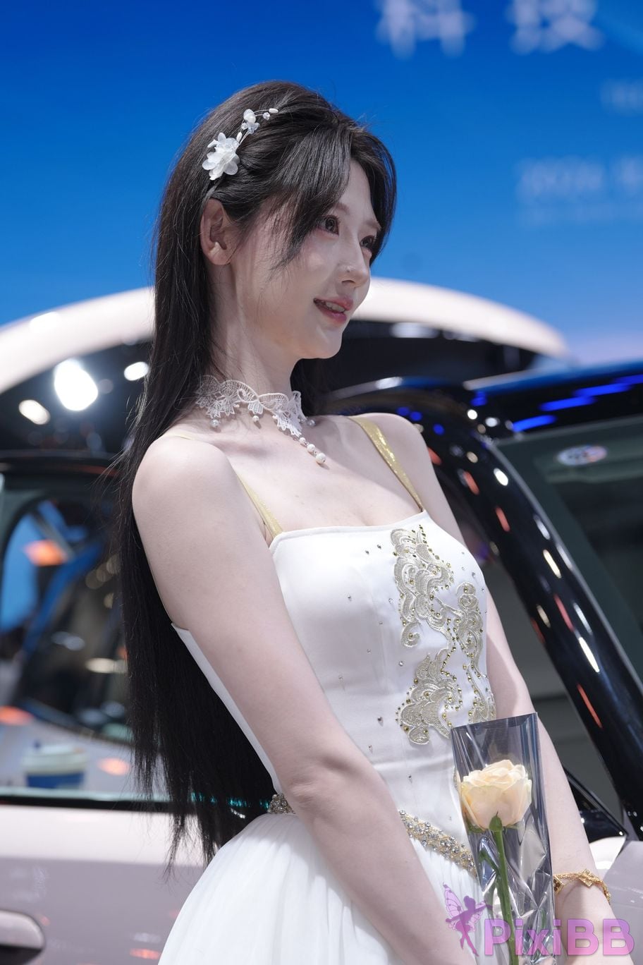 Featured Street Photography Works No.5926 BYD Booth car model PixiBB.COM 095