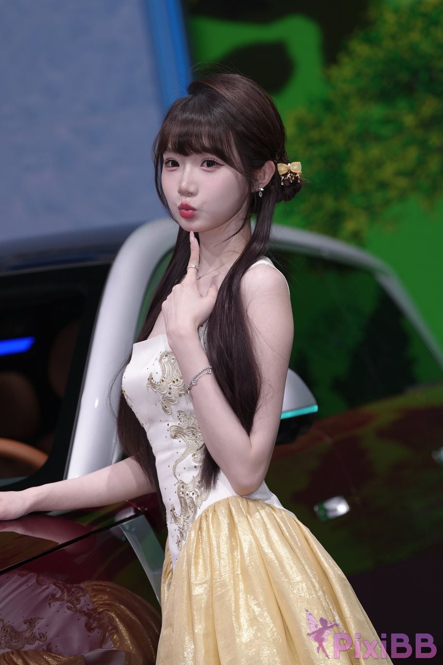Featured Street Photography Works No.5926 BYD Booth car model PixiBB.COM 217