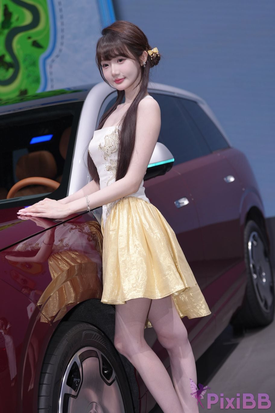 Featured Street Photography Works No.5926 BYD Booth car model PixiBB.COM 239