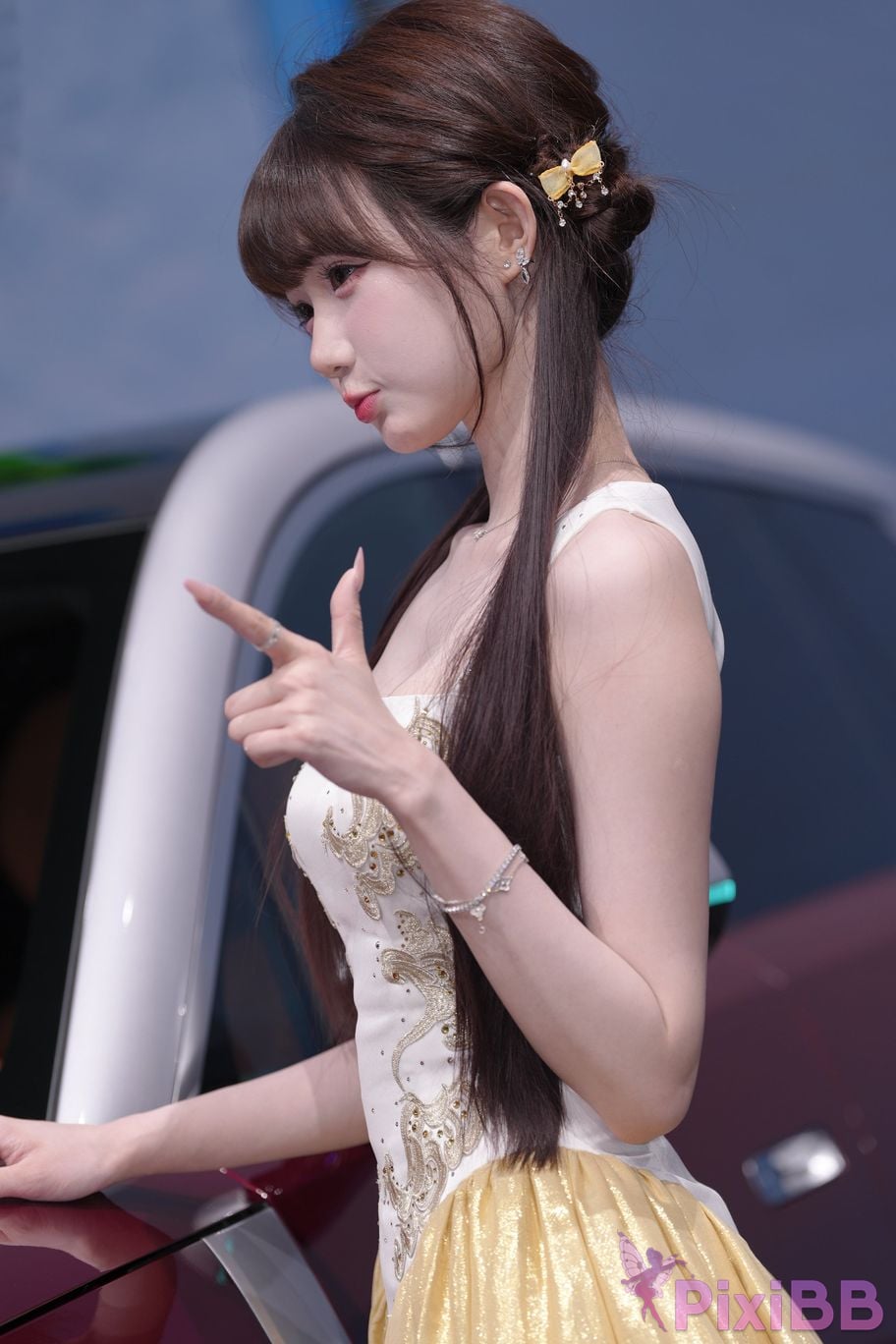 Featured Street Photography Works No.5926 BYD Booth car model PixiBB.COM 248