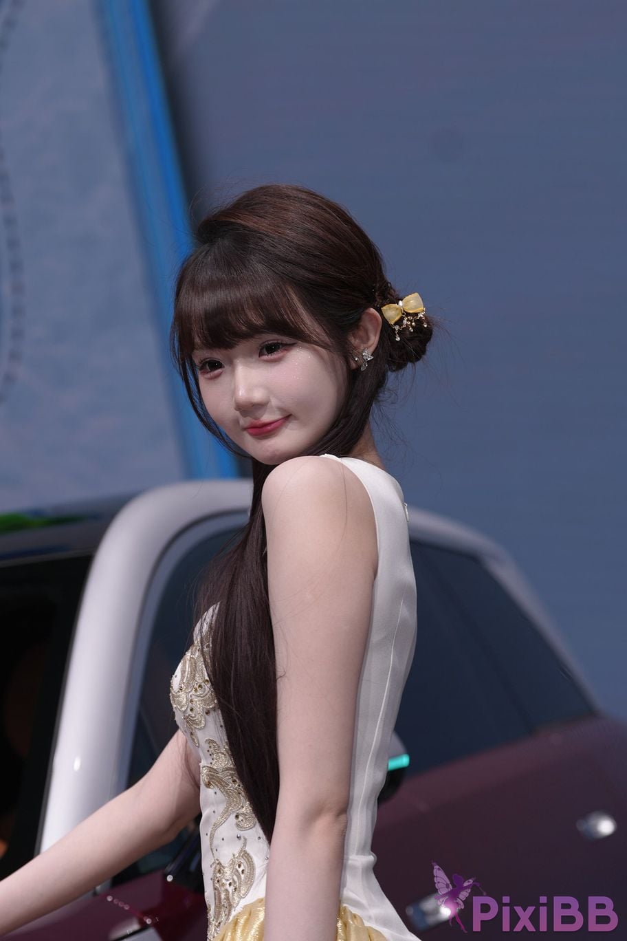 Featured Street Photography Works No.5926 BYD Booth car model PixiBB.COM 275