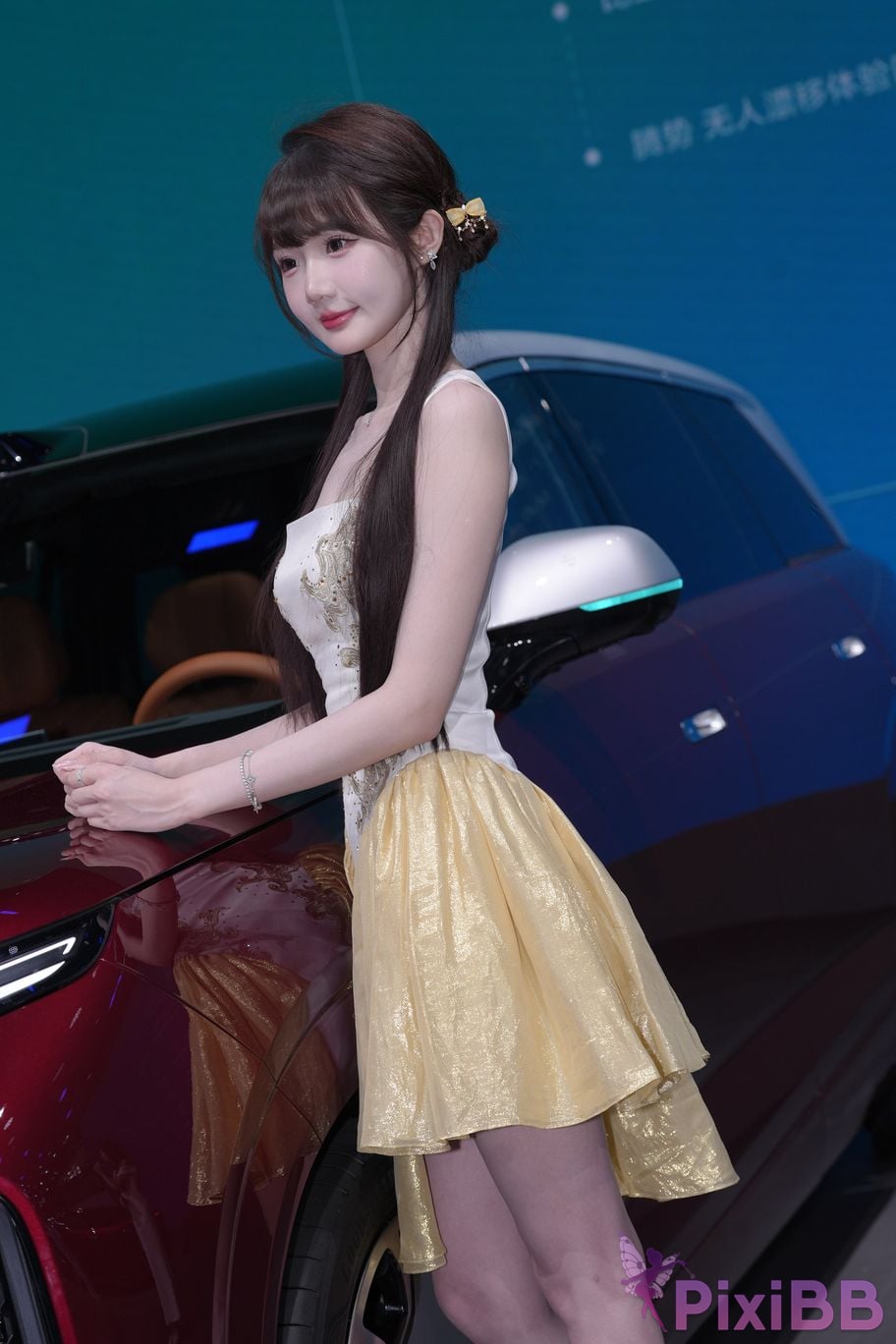 Featured Street Photography Works No.5926 BYD Booth car model PixiBB.COM 323