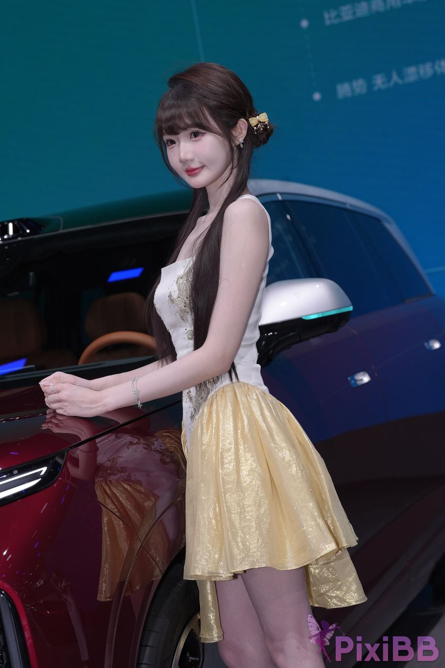 Featured Street Photography Works No.5926 BYD Booth car model PixiBB.COM 324