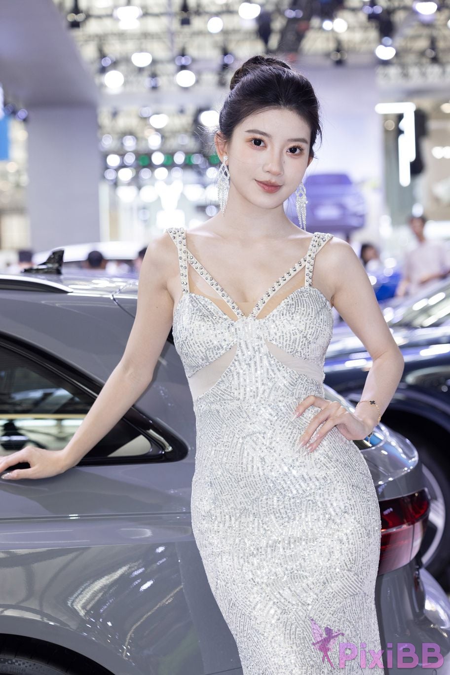 Featured Street Photography Works No.5911 Suzhou Auto Show Internet Celebrities BB Sauce PixiBB.COM 017