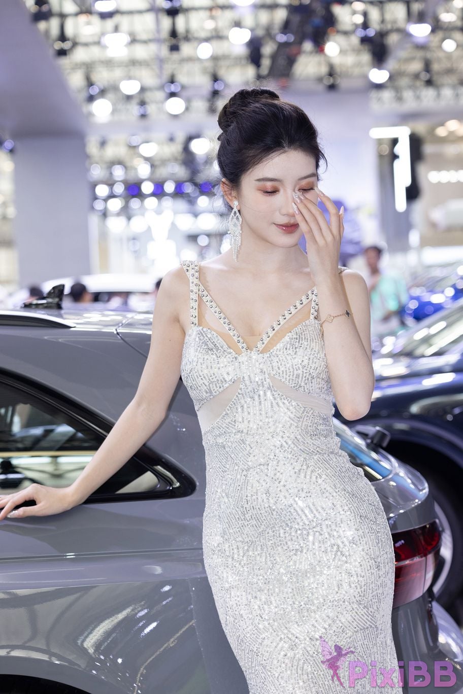 Featured Street Photography Works No.5911 Suzhou Auto Show Internet Celebrities BB Sauce PixiBB.COM 018