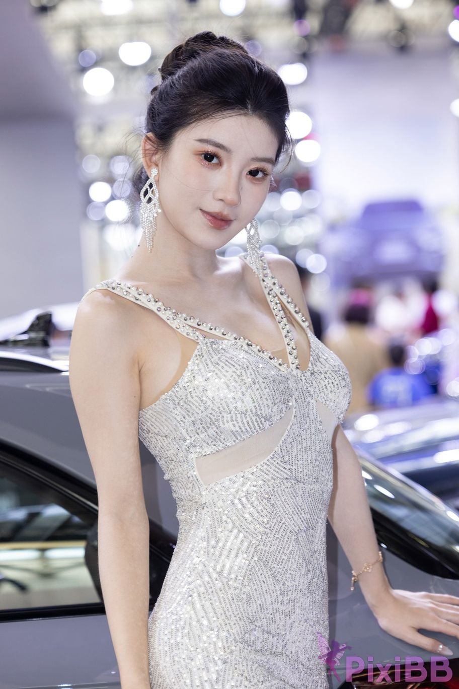 Featured Street Photography Works No.5911 Suzhou Auto Show Internet Celebrities BB Sauce PixiBB.COM 030
