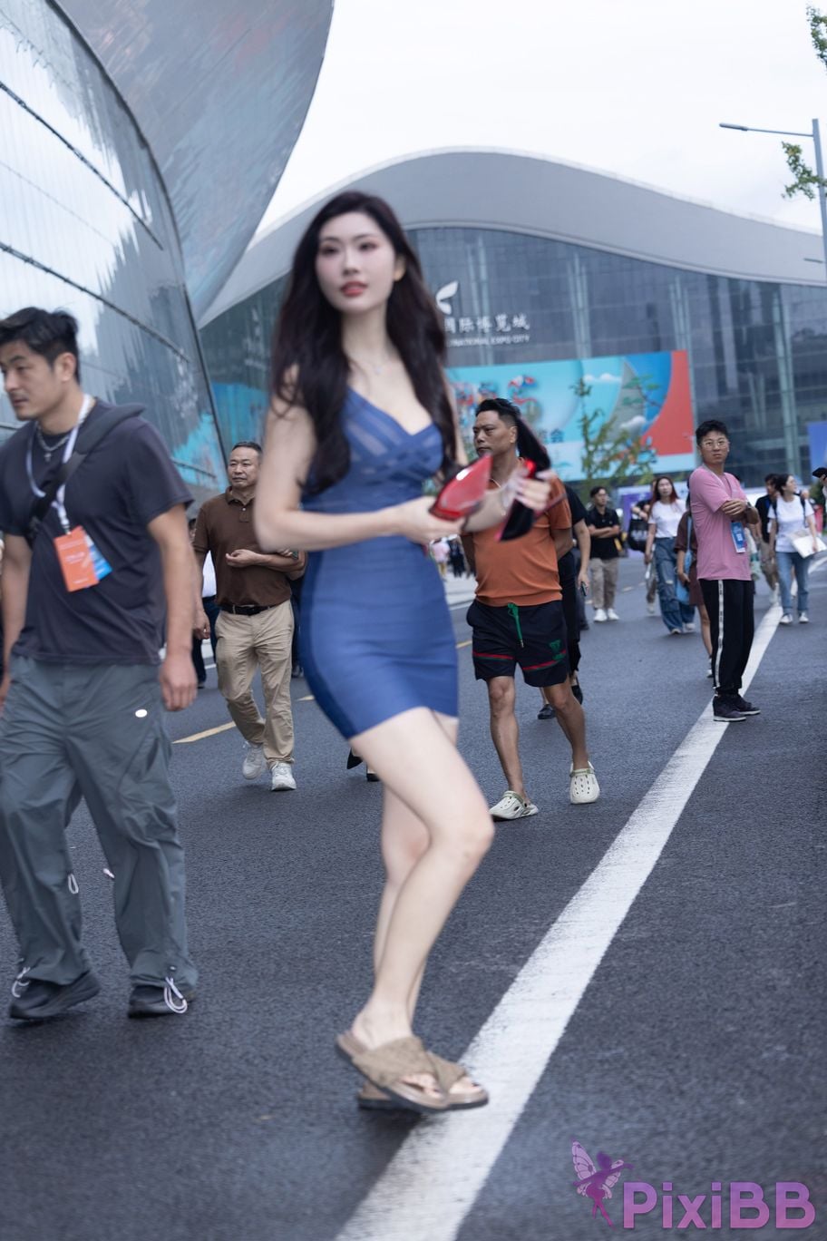 Featured Street Photography Works No.5915 Goddess Ye Mengyu beautiful breasts PixiBB.COM 012
