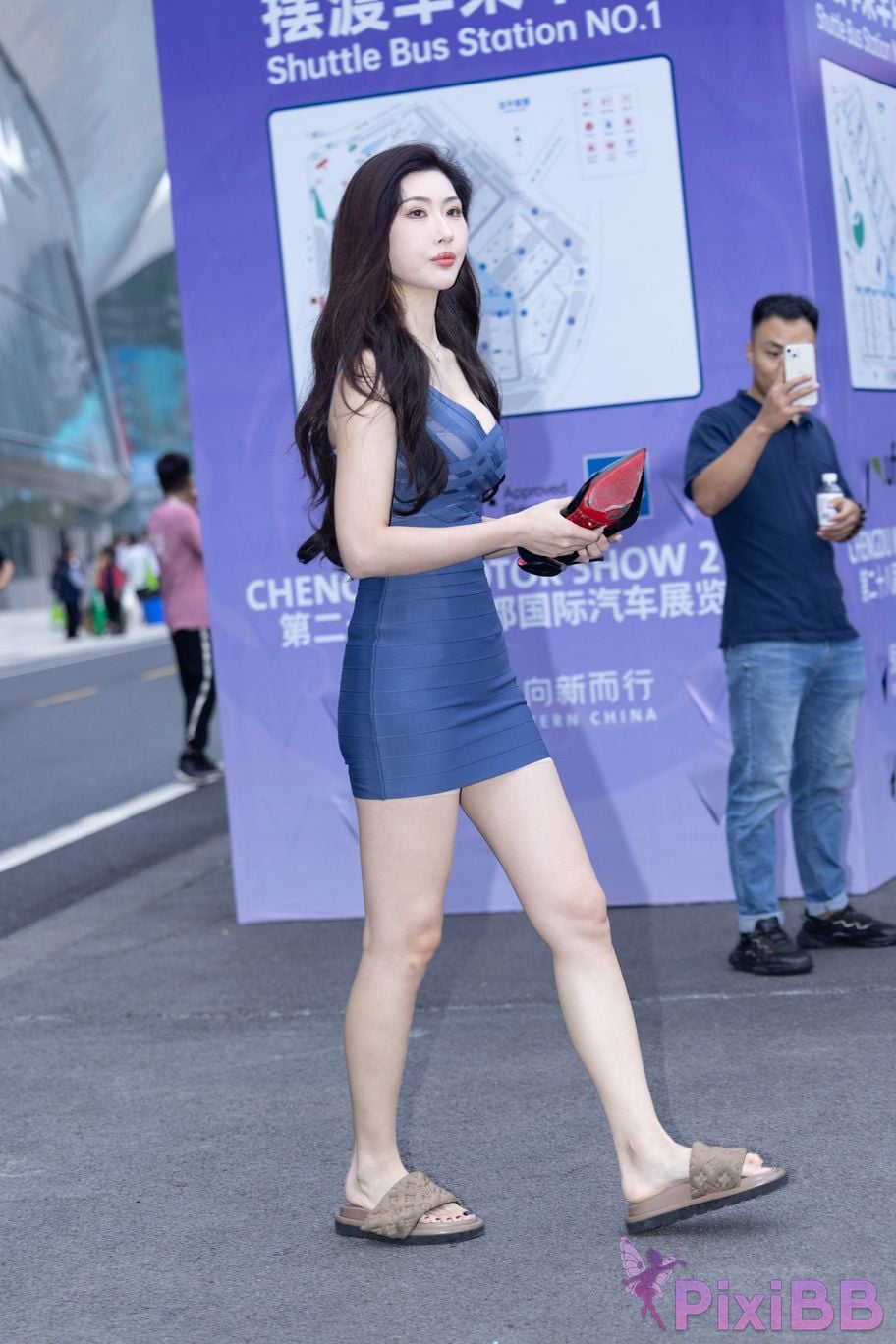 Featured Street Photography Works No.5915 Goddess Ye Mengyu beautiful breasts PixiBB.COM 017