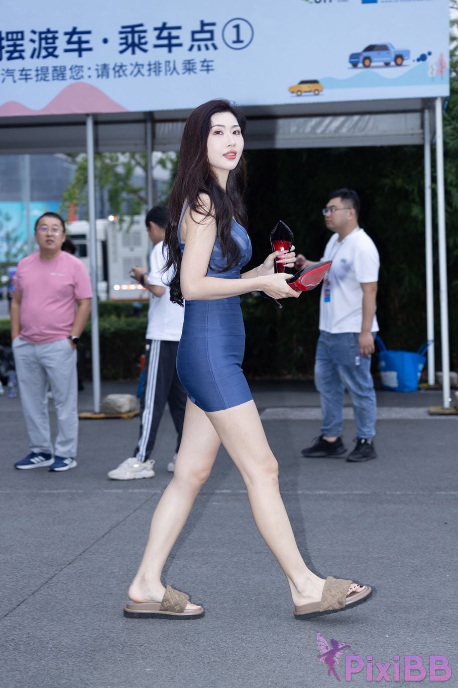 Featured Street Photography Works No.5915 Goddess Ye Mengyu beautiful breasts PixiBB.COM 019