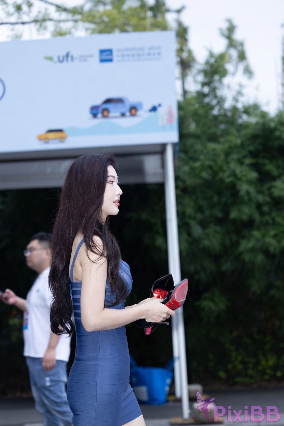 Featured Street Photography Works No.5915 Goddess Ye Mengyu beautiful breasts PixiBB.COM 020