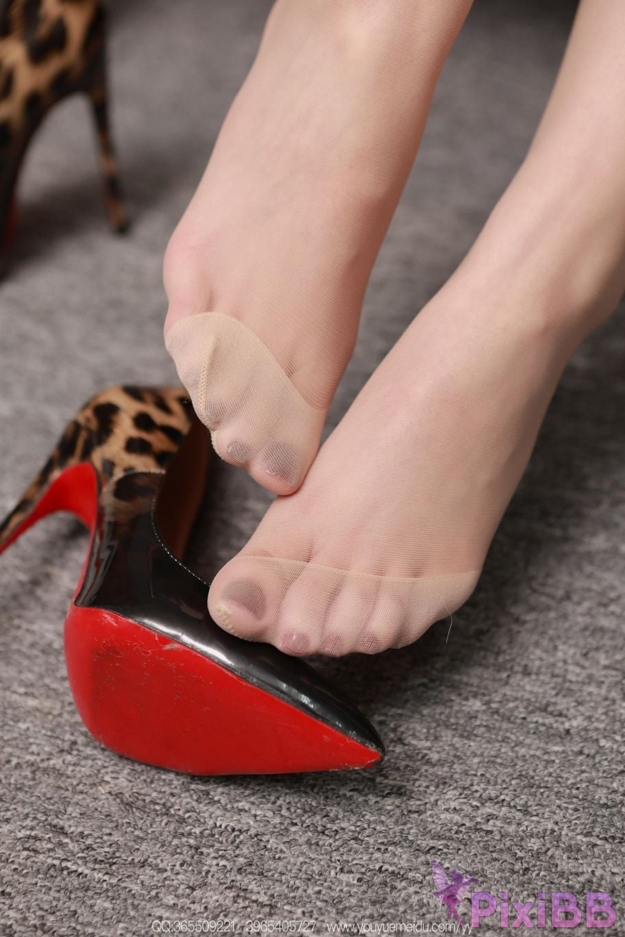 IESS Unconventional Interests No.2320 round and Leopard Print High Heels Down PixiBB.COM 059