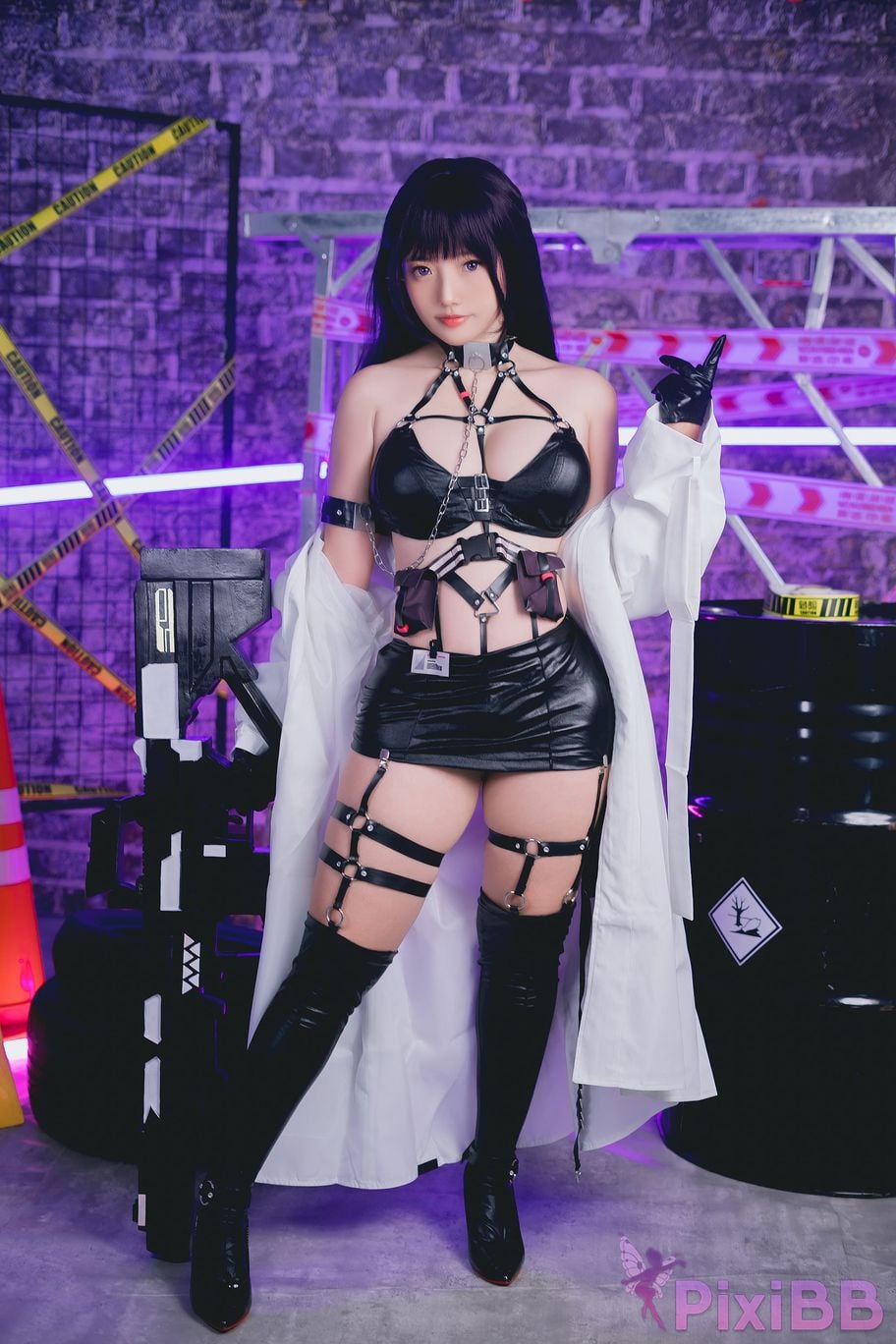 Cosplayer Messie Huang Mihara PixiBB.COM 001