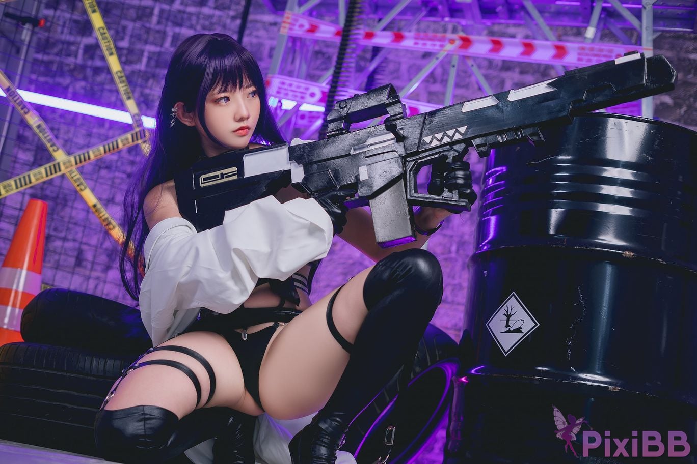 Cosplayer Messie Huang Mihara PixiBB.COM 013