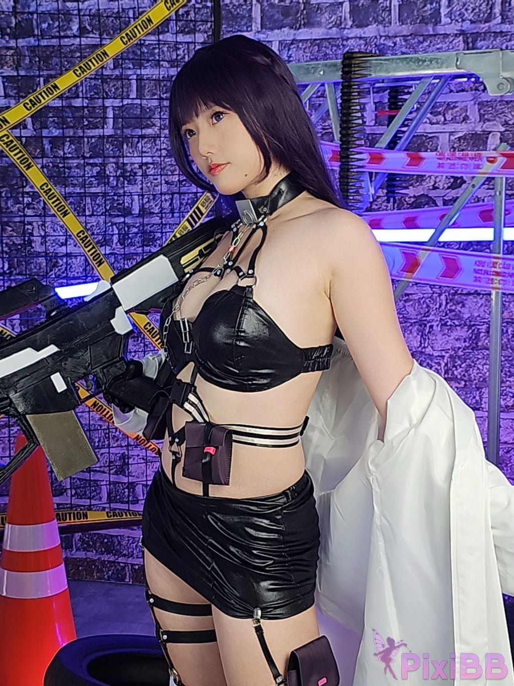 Cosplayer Messie Huang Mihara PixiBB.COM 084