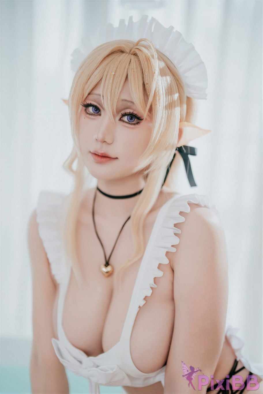 Cosplayer Xinglan is Lanlan and her name Lanmei. azur lane golden lion PixiBB.COM 022