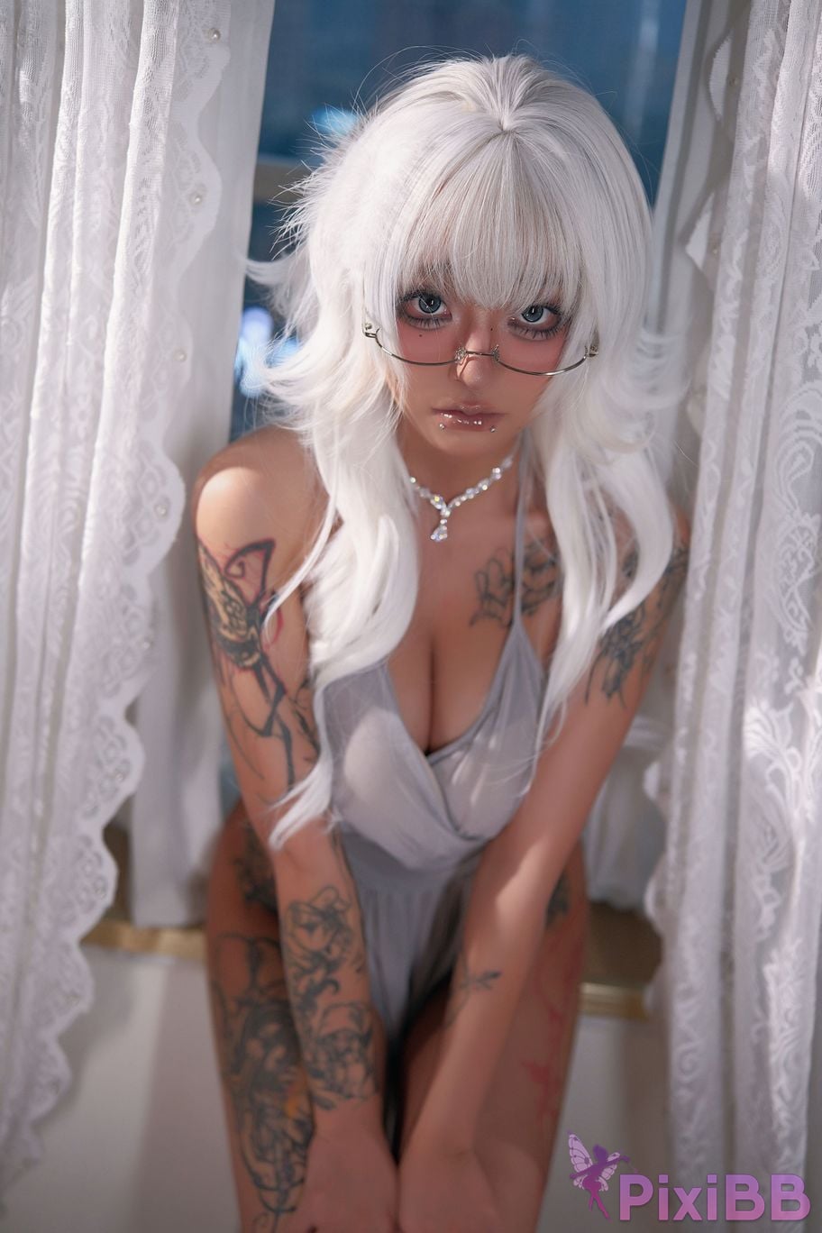Cosplayer Cherry seeds for rice Mysterious Night Banquet PixiBB.COM 012