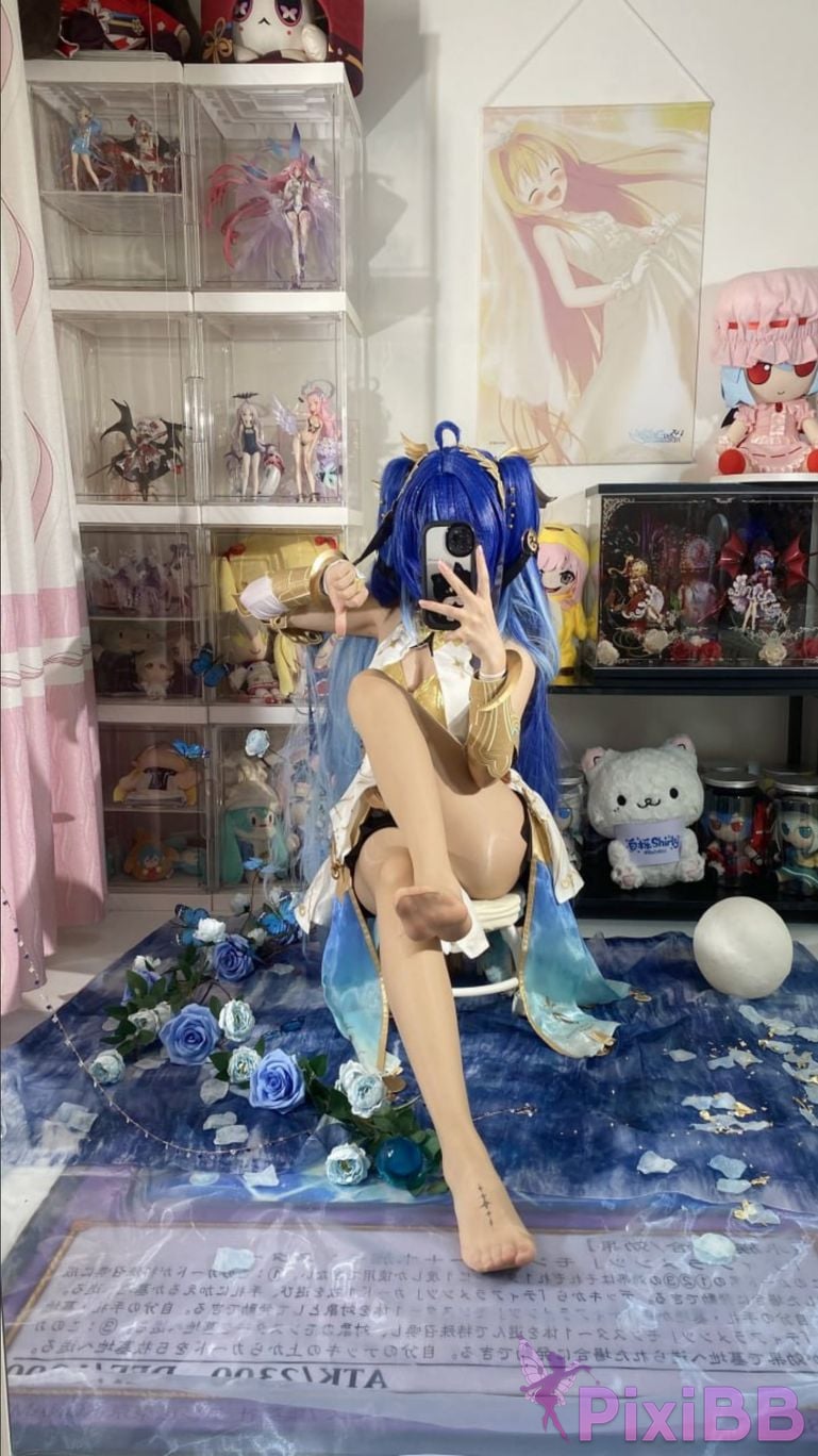 Cosplayer white oak Shirly Ming Chao Yuno PixiBB.COM 090