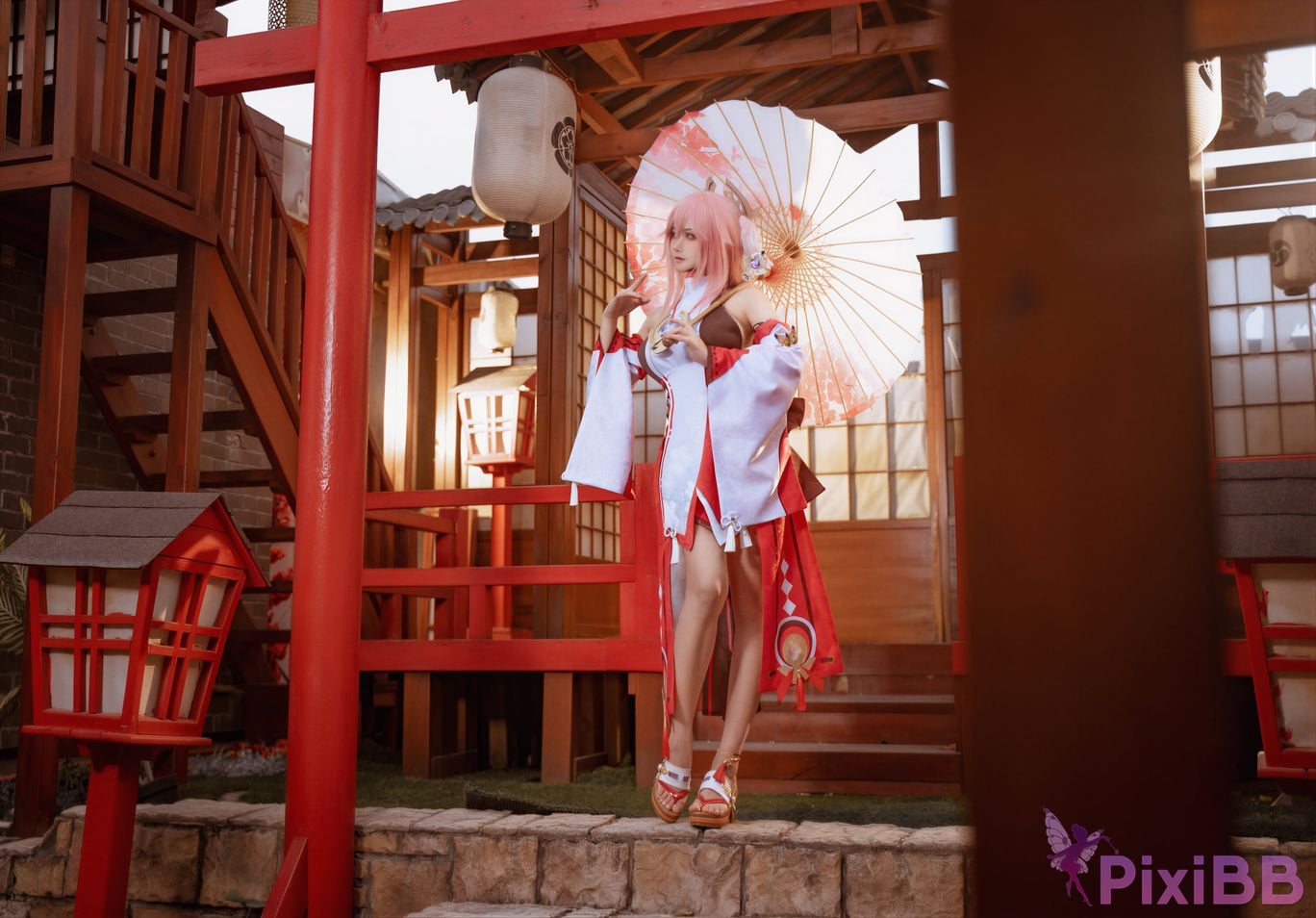 Cosplayer Seya lion smash Genshin Yae Miko PixiBB.COM 011