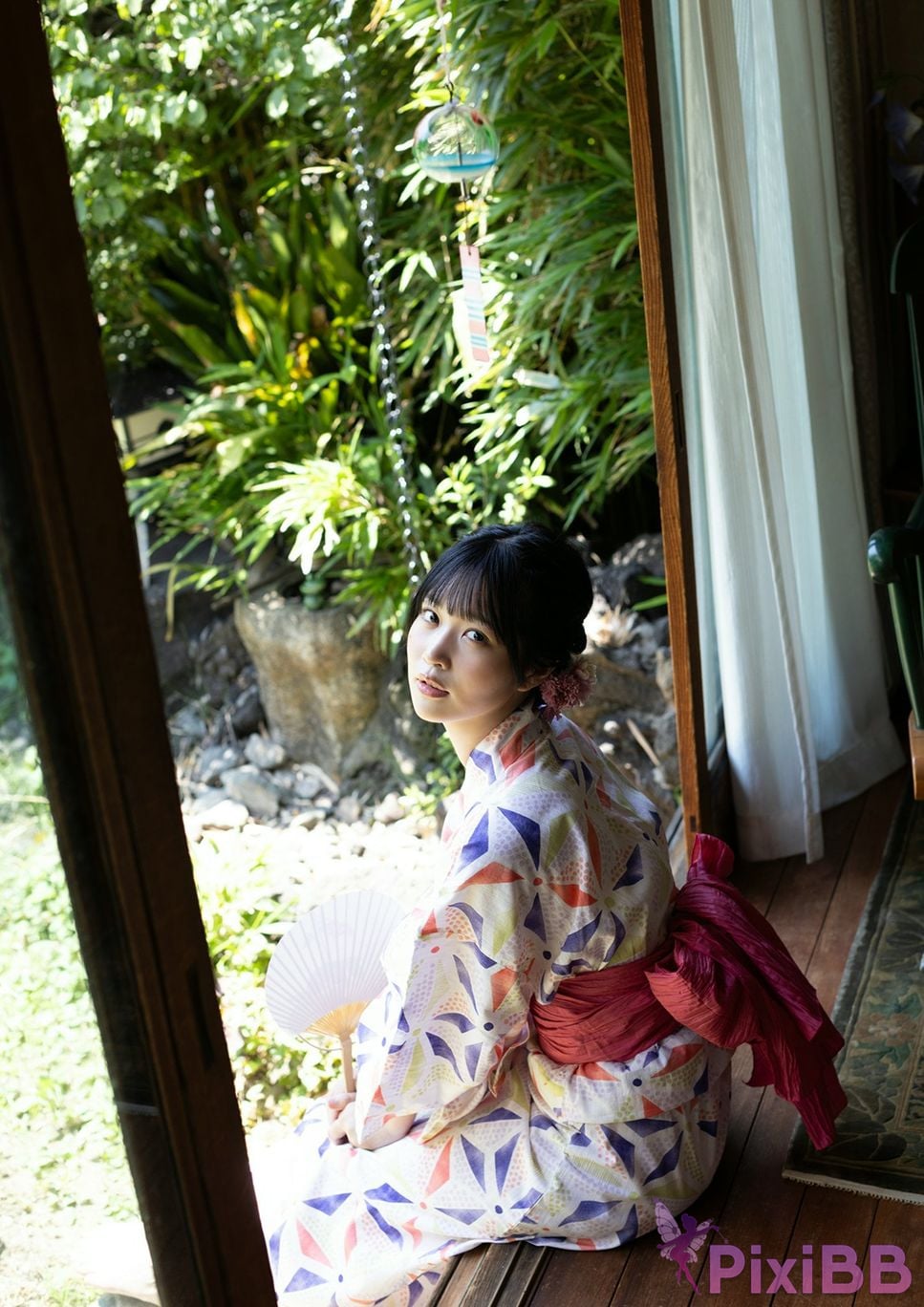 Japanese Idol Miyuka Minami BRODY digital photo book HEAVENS GATE PixiBB.COM 021